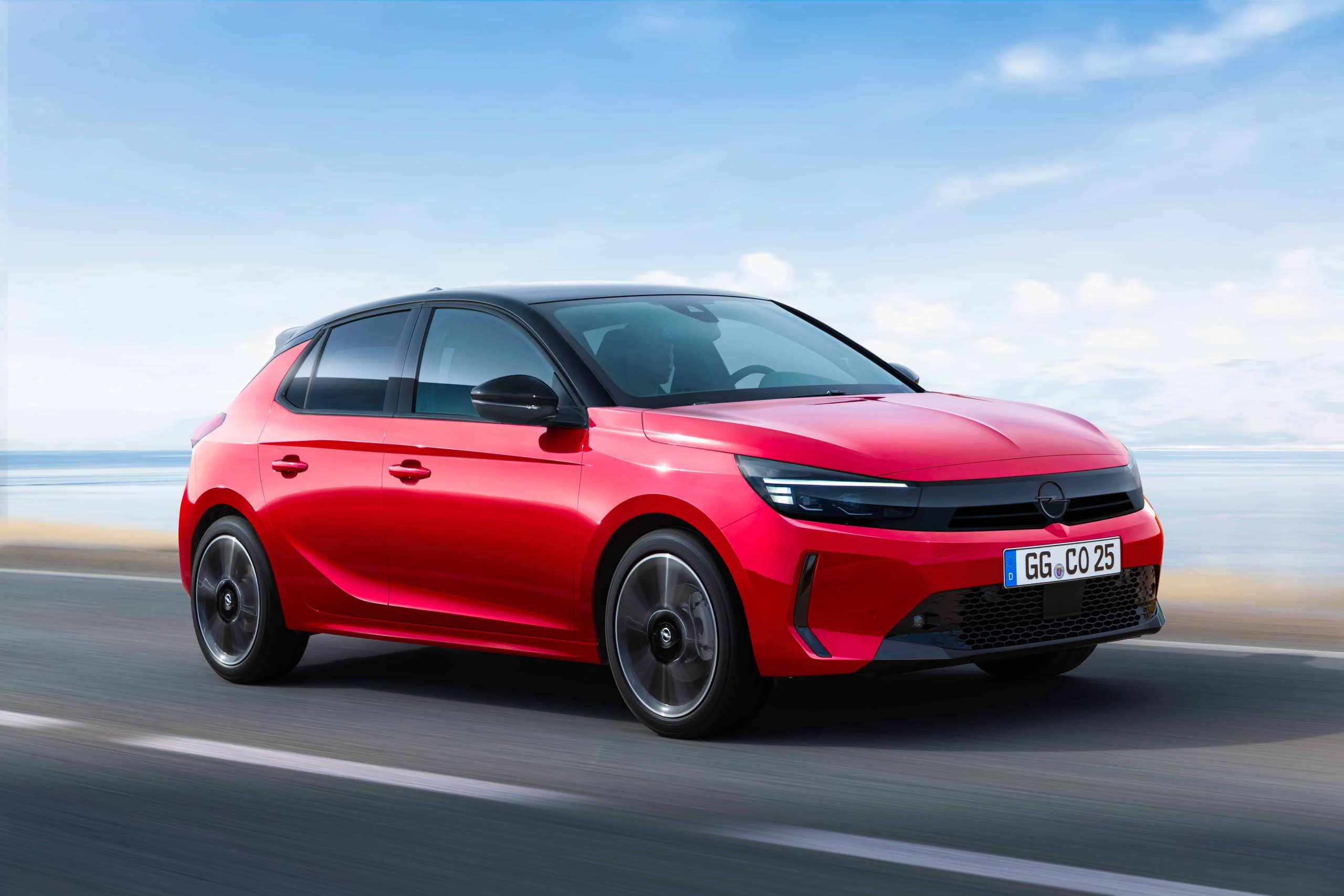 Novo Opel Corsa pela primeira vez com propulsão híbrida de 48V