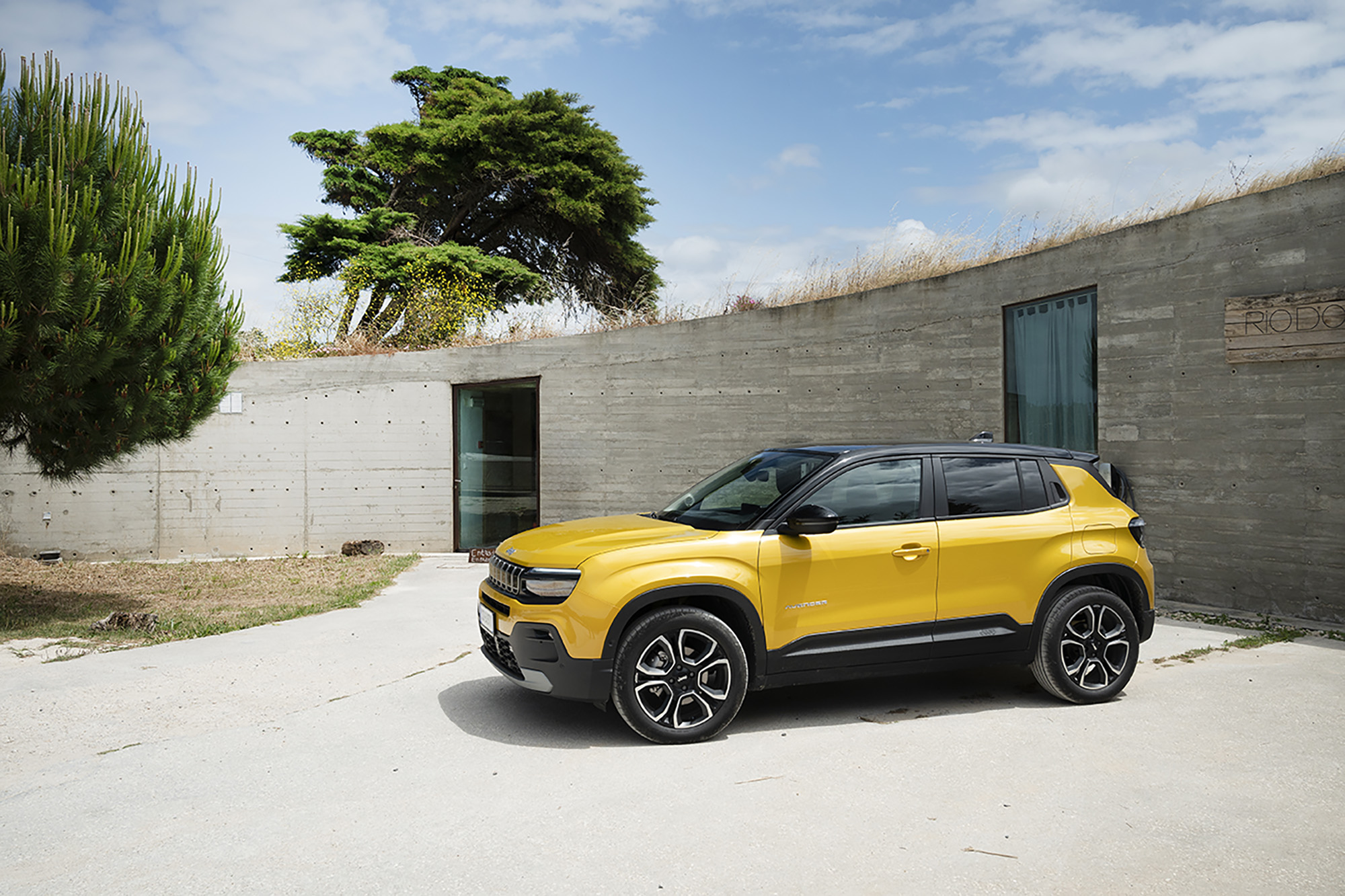 Jeep assegura a liberdade de escolha com a gama e-Hybrid